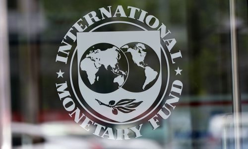 Il Fondo monetario internazionale (FMI) rivede al rialzo le stime sul PIL italiano