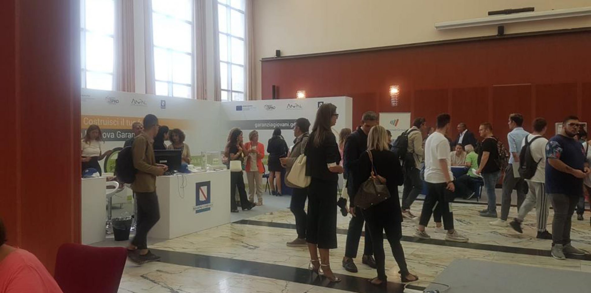 Stazione Marittima di Napoli gremita di giovani per il Recruiting Day “ Mettiti in gioco ”