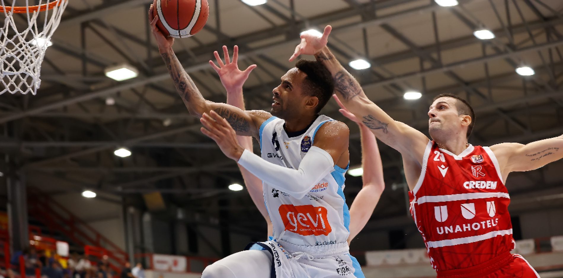 Gevi Napoli Basket, un Williams strepitoso trascina la squadra al primo successo stagionale