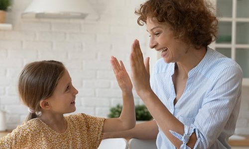 Bonus mamme 2025: cos’è, a chi spetta e come richiederlo